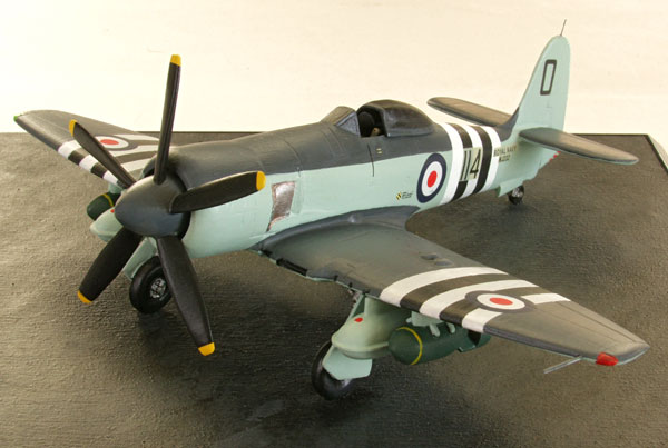 Fb 11. Hawker Sea Fury fb.11. Истребитель Хоукер си Фьюри чертежи. Hawker Sea Fury in Glossy Sea Blue. Си Фьюри окраска.